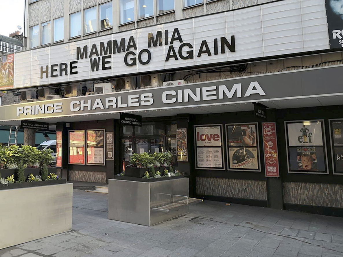 IWA 14 Crash Block Surface Mount from Safetyflex